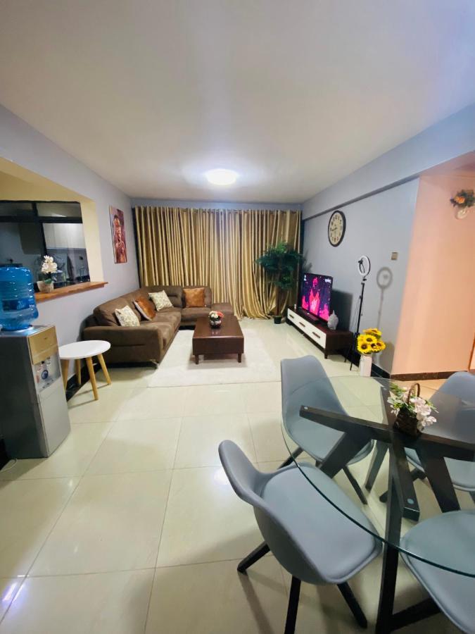 Lovely 2Bedroom Condo, Free Parking On Premises.. ไนโรบี ภายนอก รูปภาพ