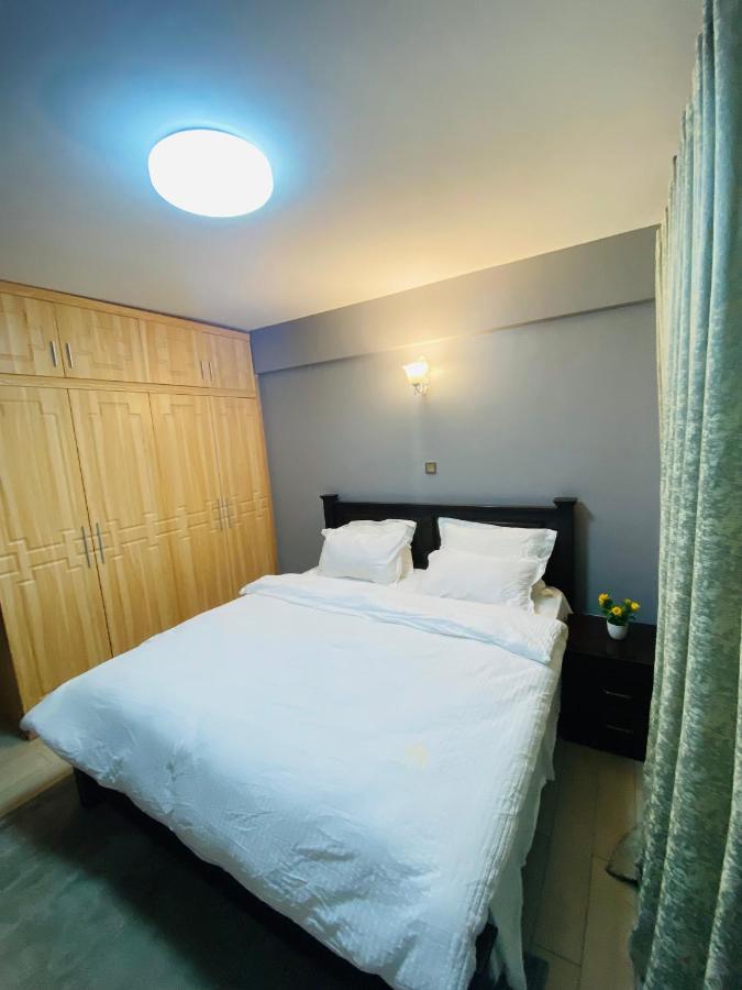 Lovely 2Bedroom Condo, Free Parking On Premises.. ไนโรบี ภายนอก รูปภาพ