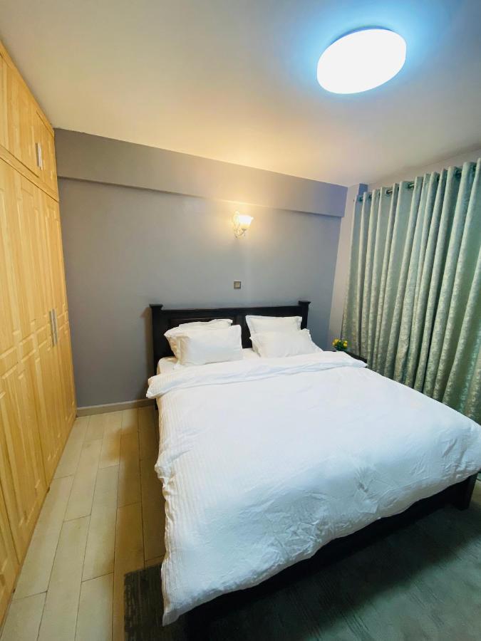 Lovely 2Bedroom Condo, Free Parking On Premises.. ไนโรบี ภายนอก รูปภาพ